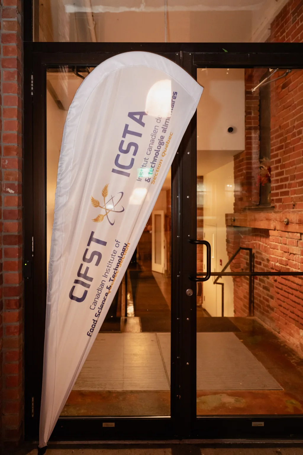 Soirée Vins et Fromages 2025 de l'ICSTA Québec